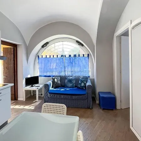 La Fontana 2 Apartment